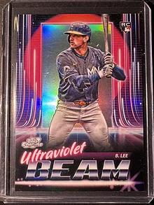 brooks-lee__minnesota-twins__ub-4__ultraviolet-beam__topps-cosmic__rc__front.webp